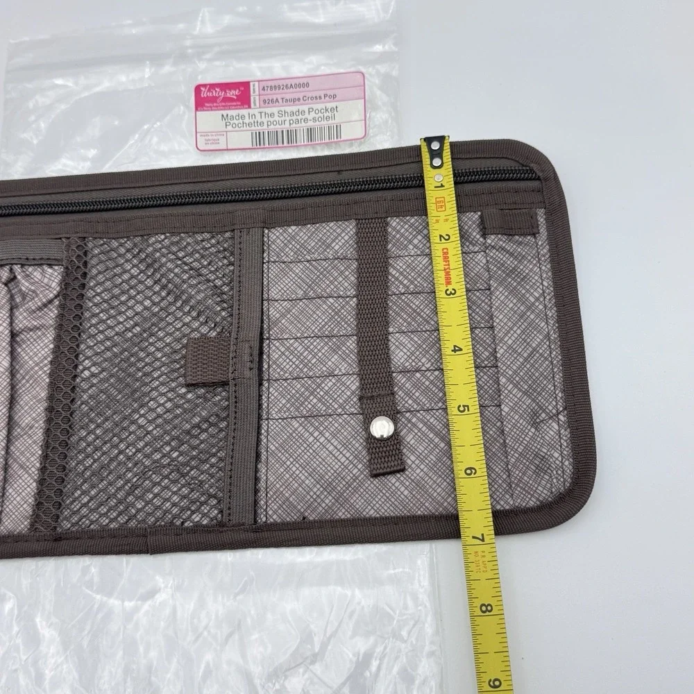 NEW Thirty-One Made In The Shade Pocket Car Visor Organizer Taupe Cross Pop 13x7